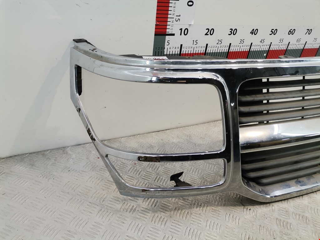 Решетка радиатора DODGE Nitro 2006-2011