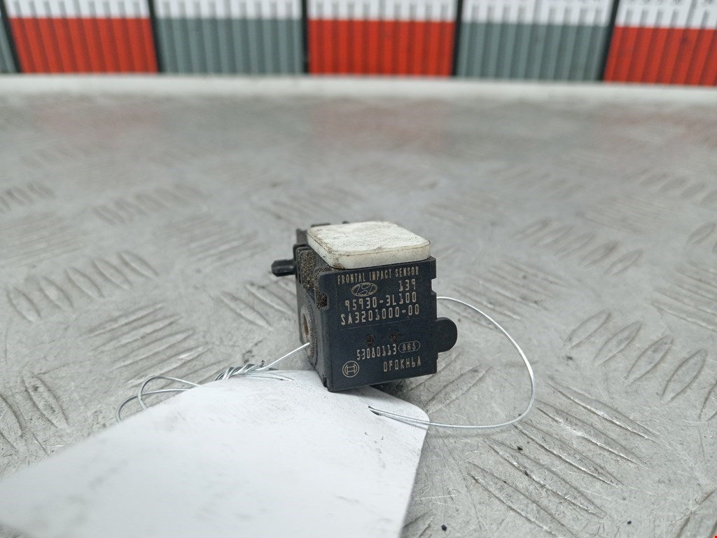 Датчик AIR BAG (подушек безопасности) HYUNDAI Santa Fe CM 2005-2012