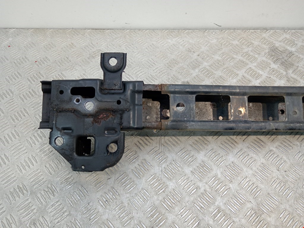 Усилитель переднего бампера (передний) HYUNDAI Santa Fe CM 2005-2012