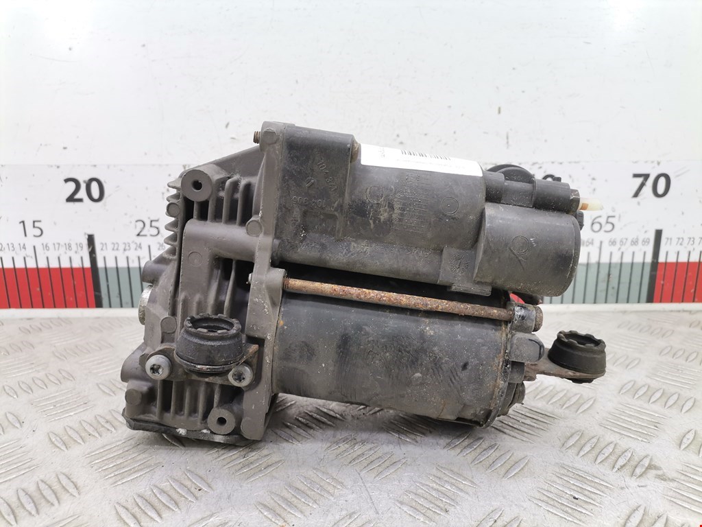 Компрессор пневмоподвески Mercedes R-Class (W251) (2005-2017)