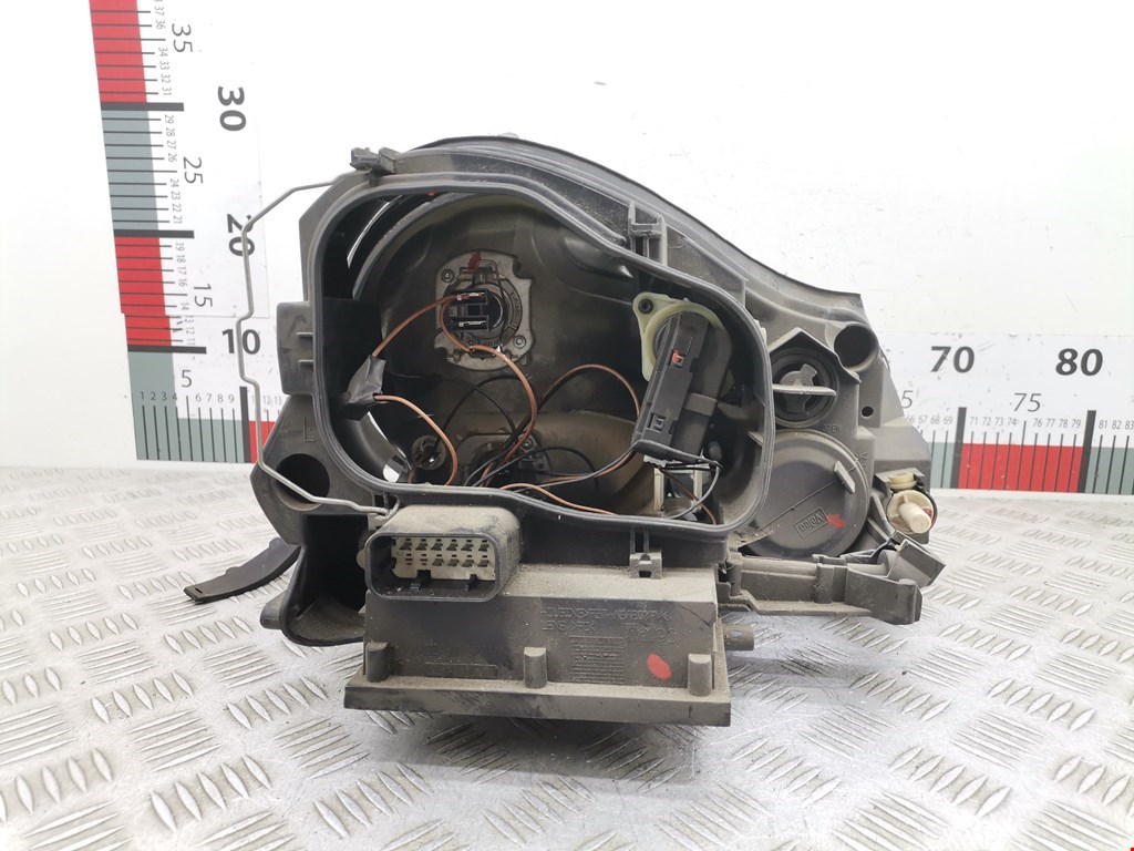 Фара левая PORSCHE Cayenne 955/957 2002-2010