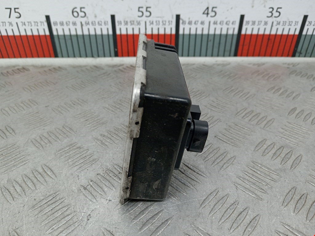 Блок ксеноновой лампы (розжига ксенона) AUDI A4 B6 2001-2005