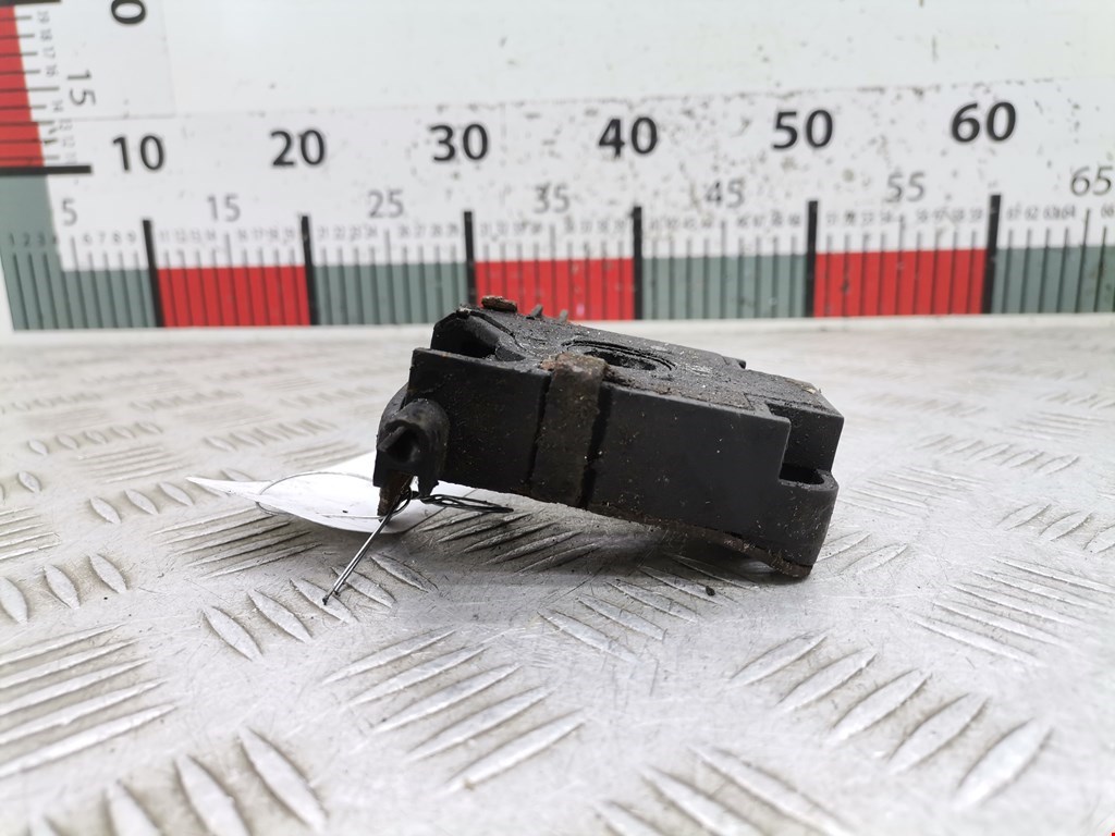 Замок капота BMW Z3 E36 1996-2002