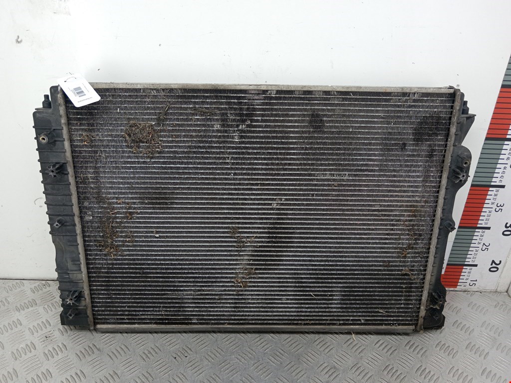 Радиатор основной AUDI A4 B6 2001-2005