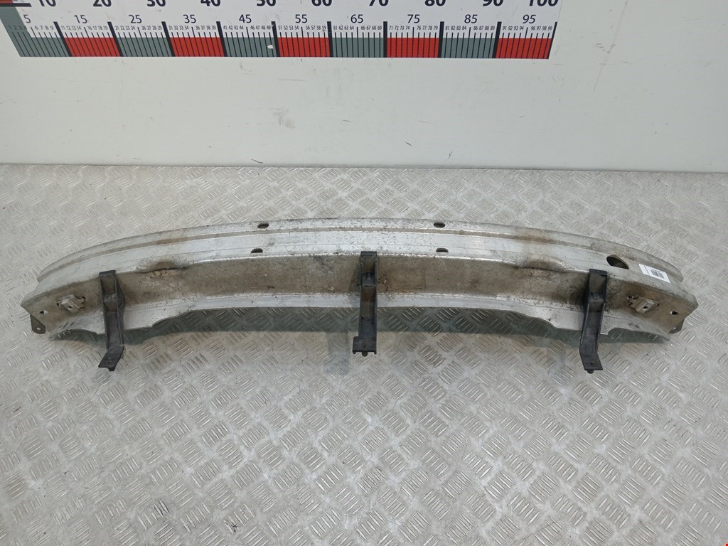 Усилитель переднего бампера (передний) AUDI A4 B6 2001-2005