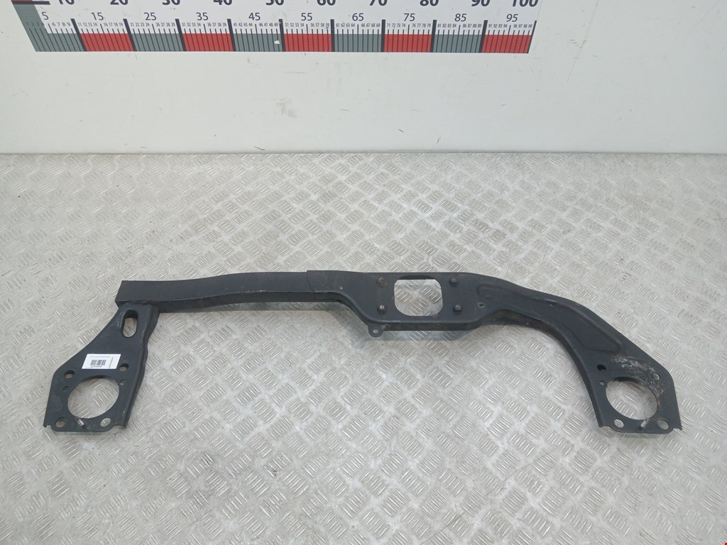 Усилитель переднего бампера (передний) AUDI A4 B6 2001-2005