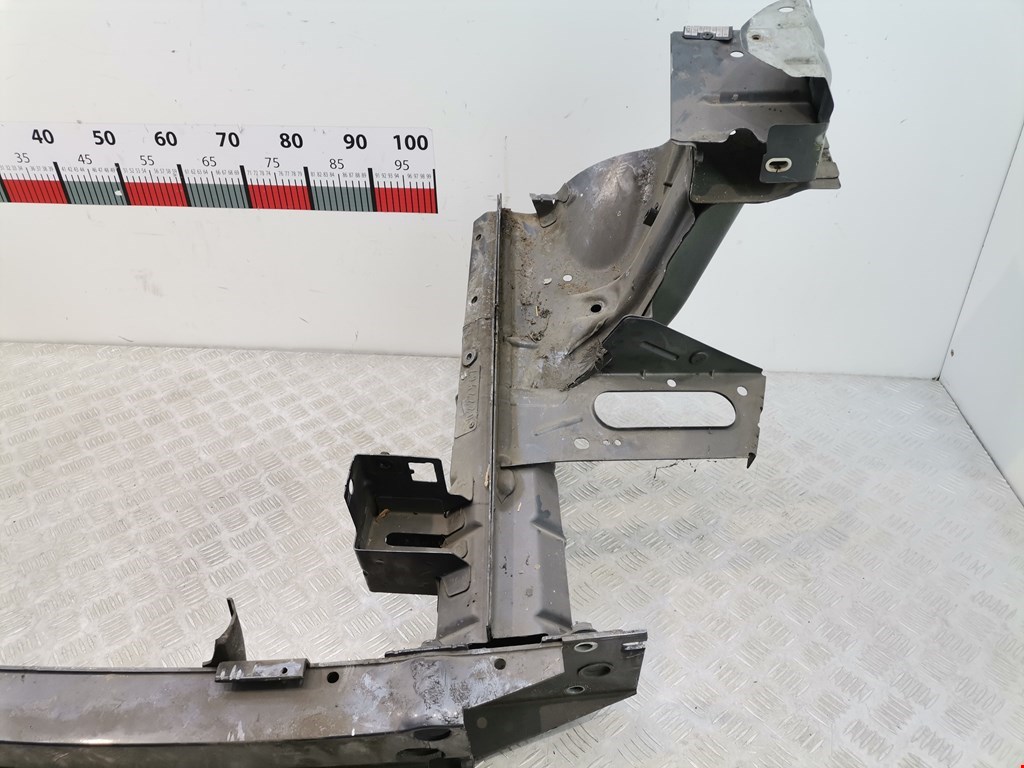 Усилитель переднего бампера (передний) VOLVO XC90 2002-2014