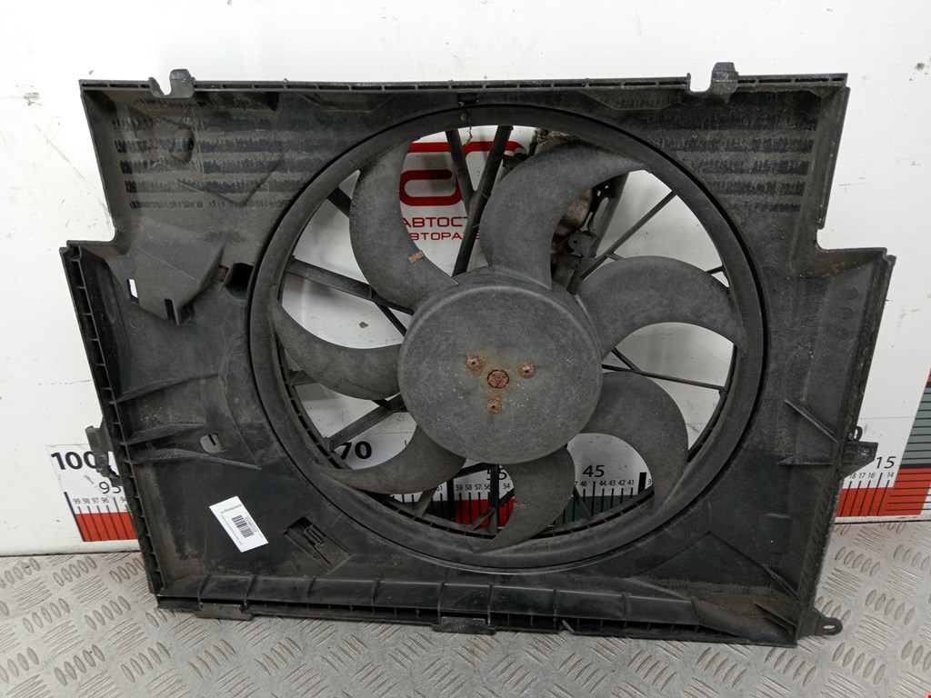 Вентилятор радиатора основного BMW 3er E90/E91 2005-2012