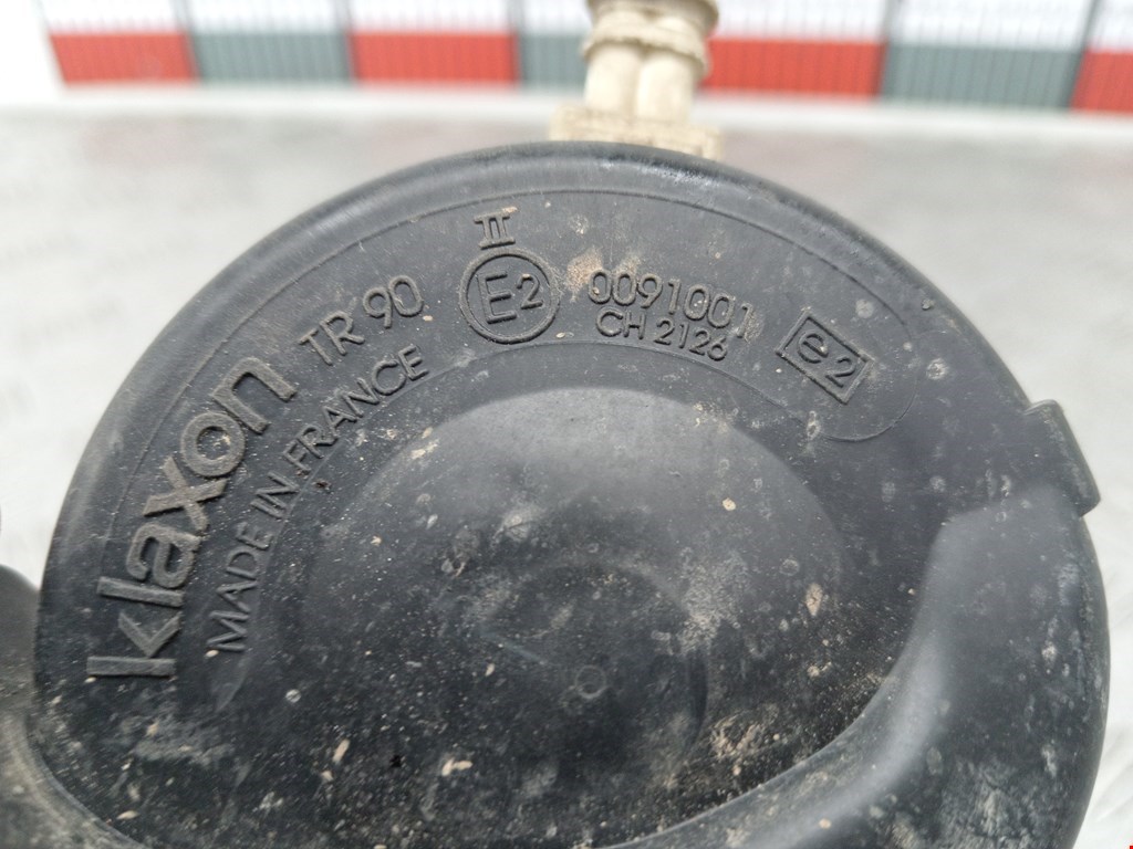 Сигнал звуковой (гудок клаксон) RENAULT Espace 1997-2003