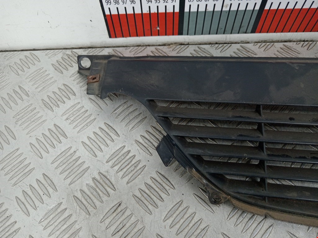 Решетка радиатора RENAULT Espace 1997-2003