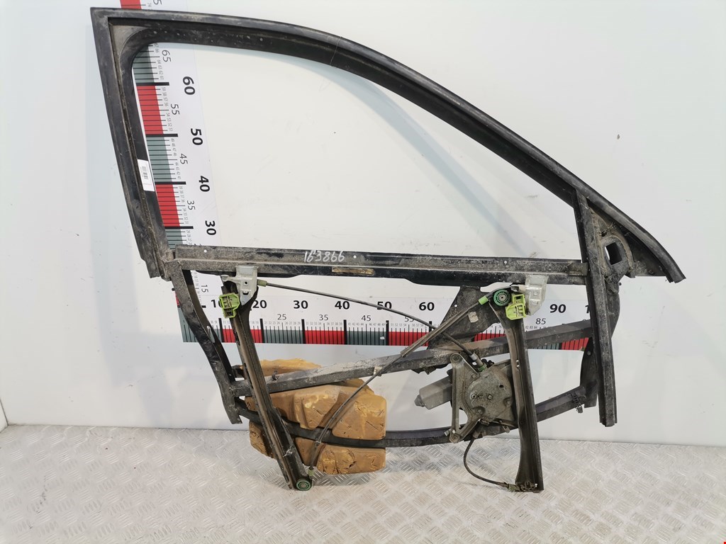 Стеклоподъемник передний правый AUDI A4 B5 1995-2001