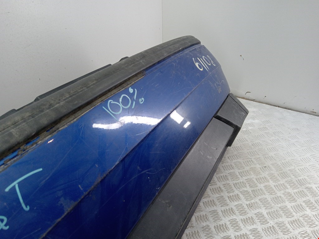 Бампер задний VOLKSWAGEN Golf III 1991-1997