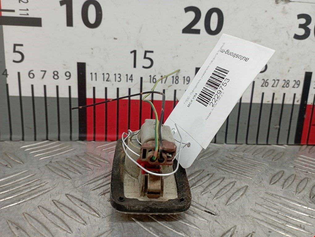 Повторитель на крыло NISSAN X-Trail T30 2000-2007