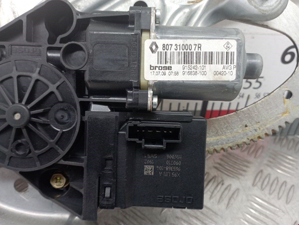 Стеклоподъемник передний левый RENAULT Megane III 2009-2016