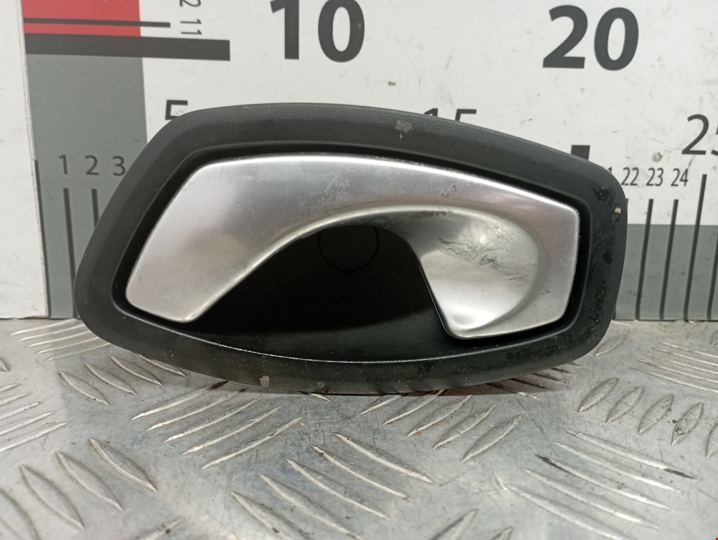 Ручка дверная передняя внутренняя левая RENAULT Megane III 2009-2016