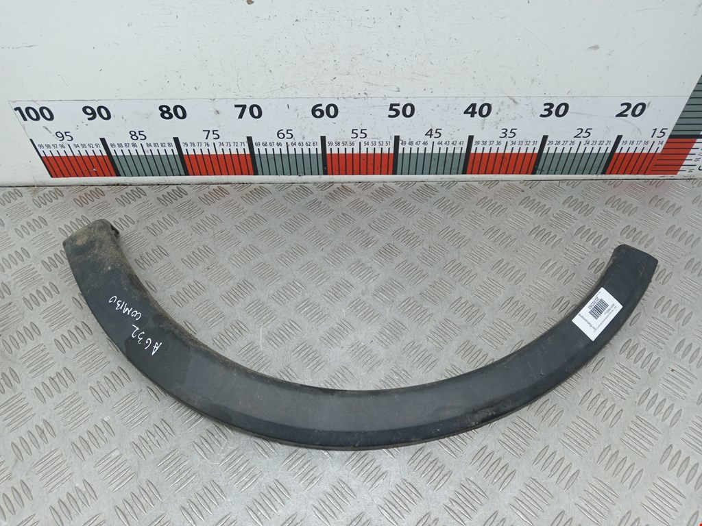 Накладка (молдинг) крыла заднего правого Opel Corsa C (2000-2006)