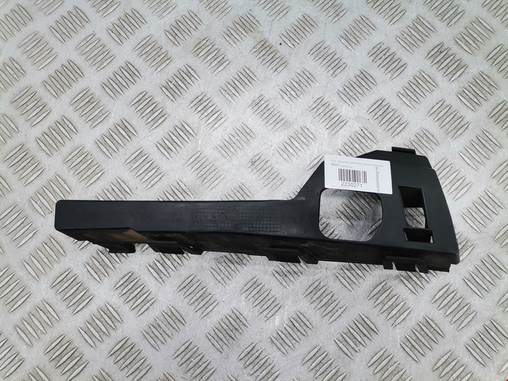 Кронштейн переднего бампера правый FORD Focus II 2005-2011