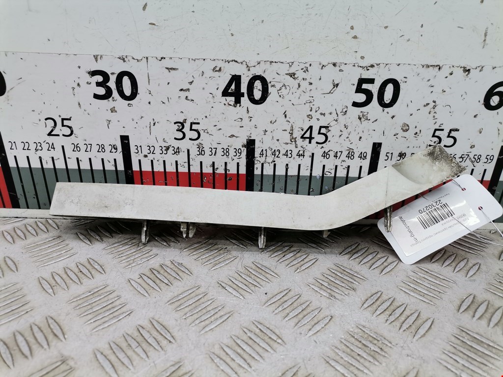 Кронштейн переднего бампера правый FORD Focus II 2005-2011