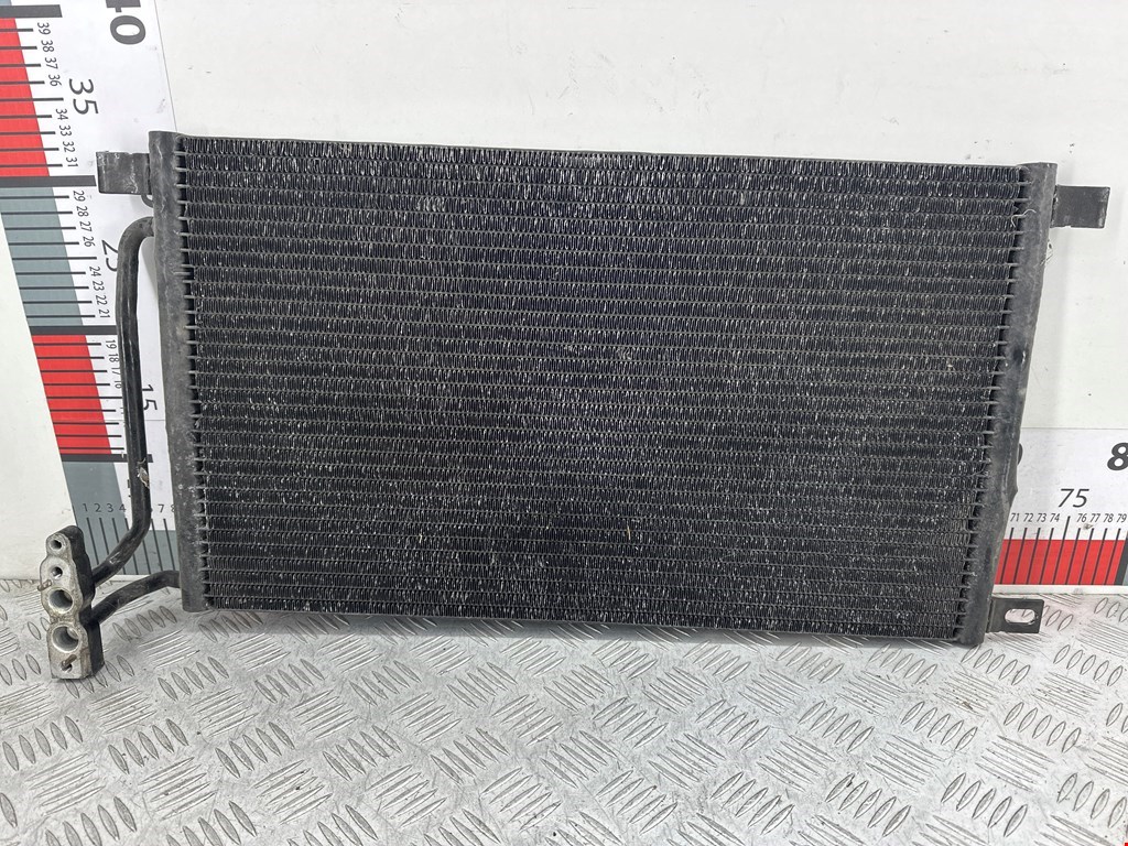 Радиатор кондиционера BMW X3 E83 2003-2010