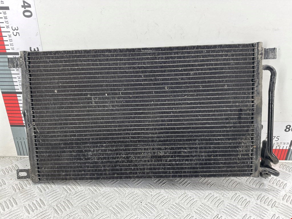 Радиатор кондиционера BMW X3 E83 2003-2010