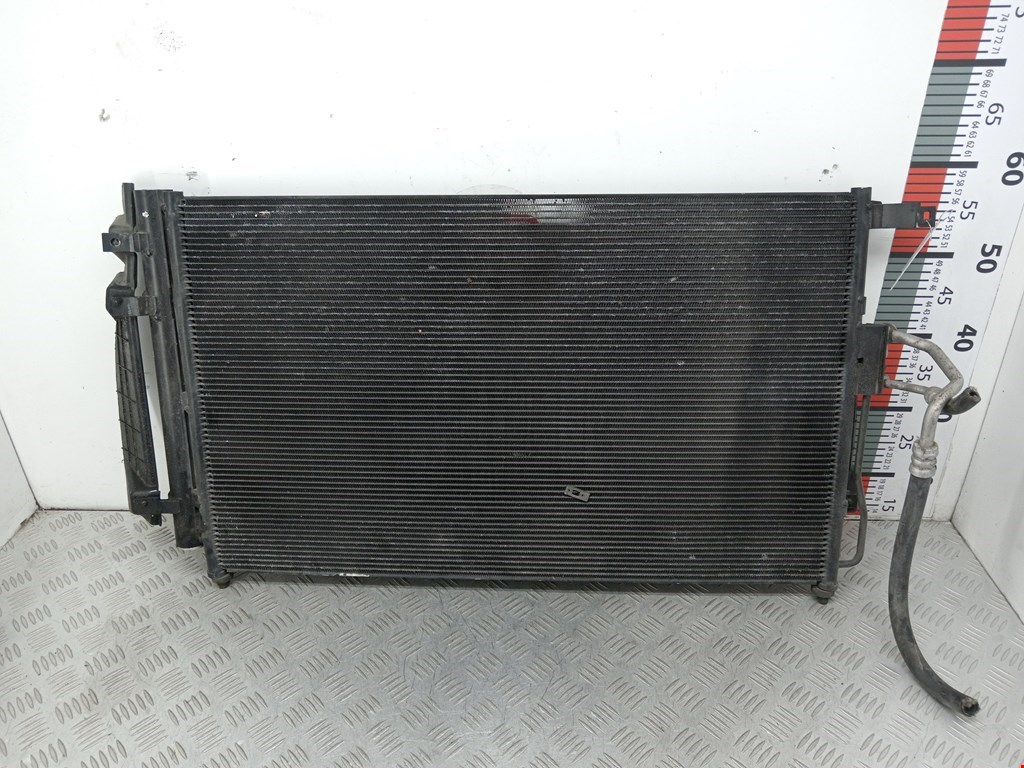 Радиатор кондиционера KIA Carnival II 2006-2014