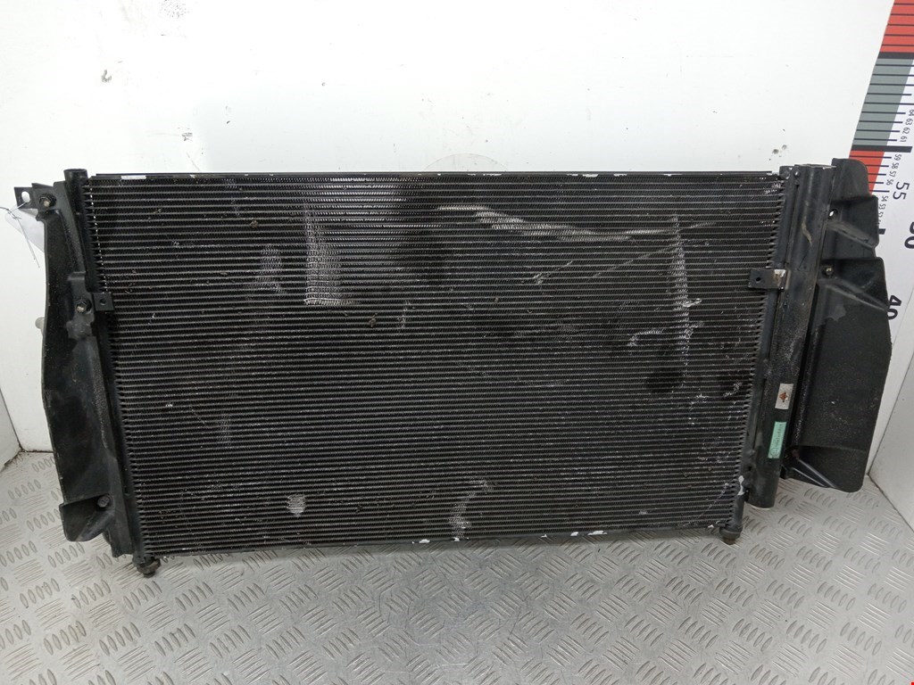 Радиатор кондиционера KIA Carnival II 2006-2014