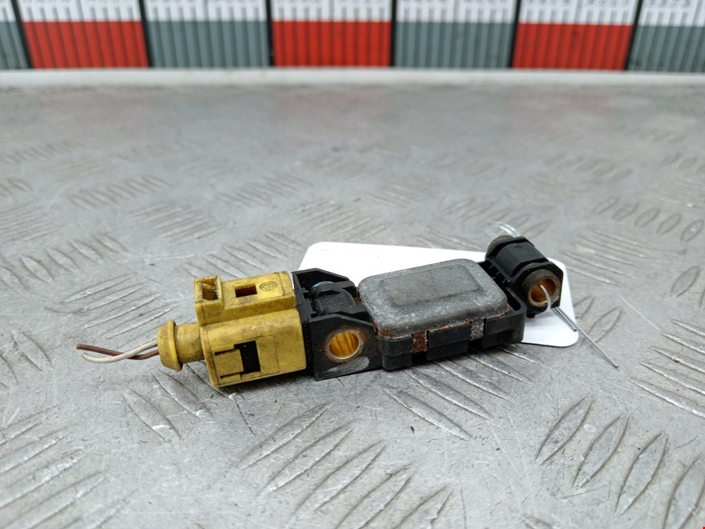 Датчик AIR BAG (подушек безопасности) AUDI A4 B6 2001-2005