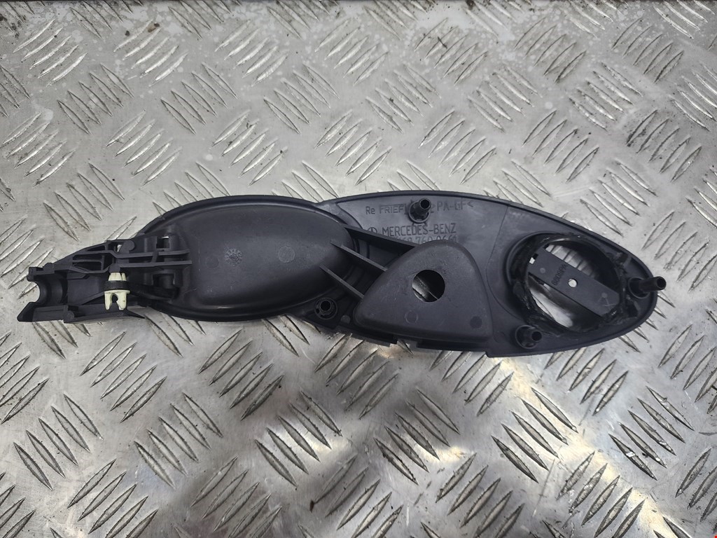 Ручка дверная задняя внутренняя правая MERCEDES-BENZ A-Class W168 1997-2004