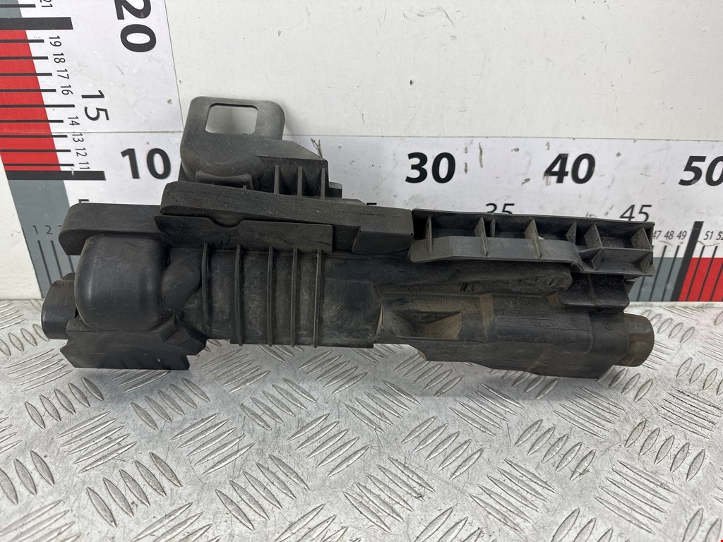 Кронштейн (крепление) радиатора BMW X3 (E83) (2003-2010)