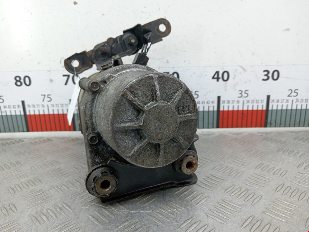 Насос гидроусилителя руля (ГУР) VOLKSWAGEN Polo IV 2001-2009