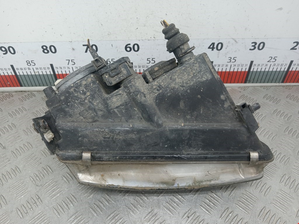 Фара левая VOLKSWAGEN Passat B5 1997-2005