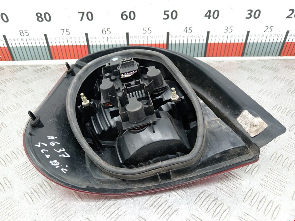 Фонарь задний правый RENAULT Scenic I 1996-2003