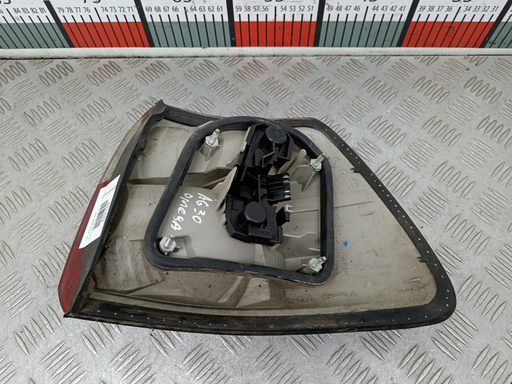 Фонарь задний левый OPEL Omega B 1994-2004