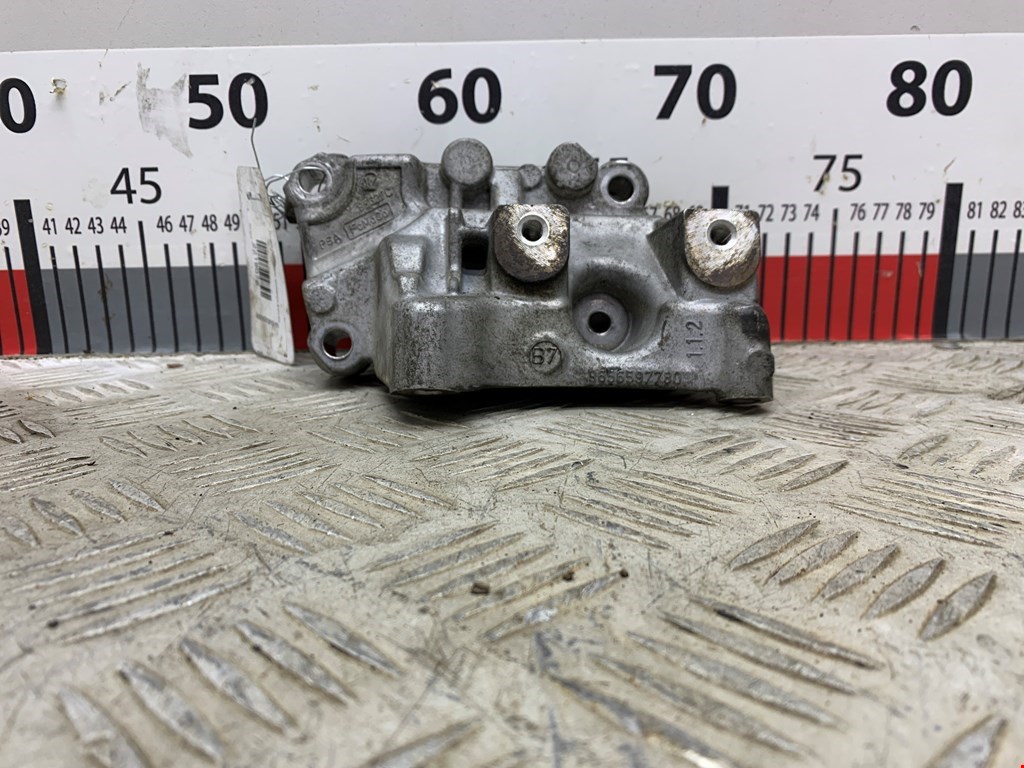 Кронштейн топливного фильтра PEUGEOT 407 2004-2010