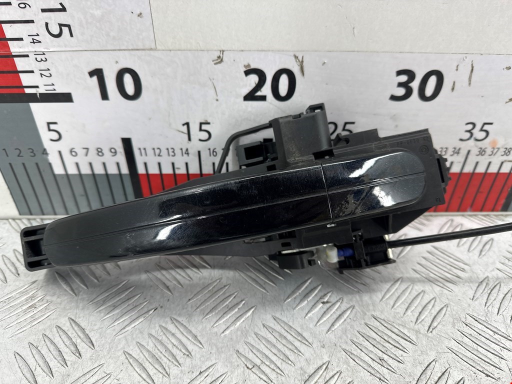 Ручка двери задней наружная правая FORD Focus III 2011-2019