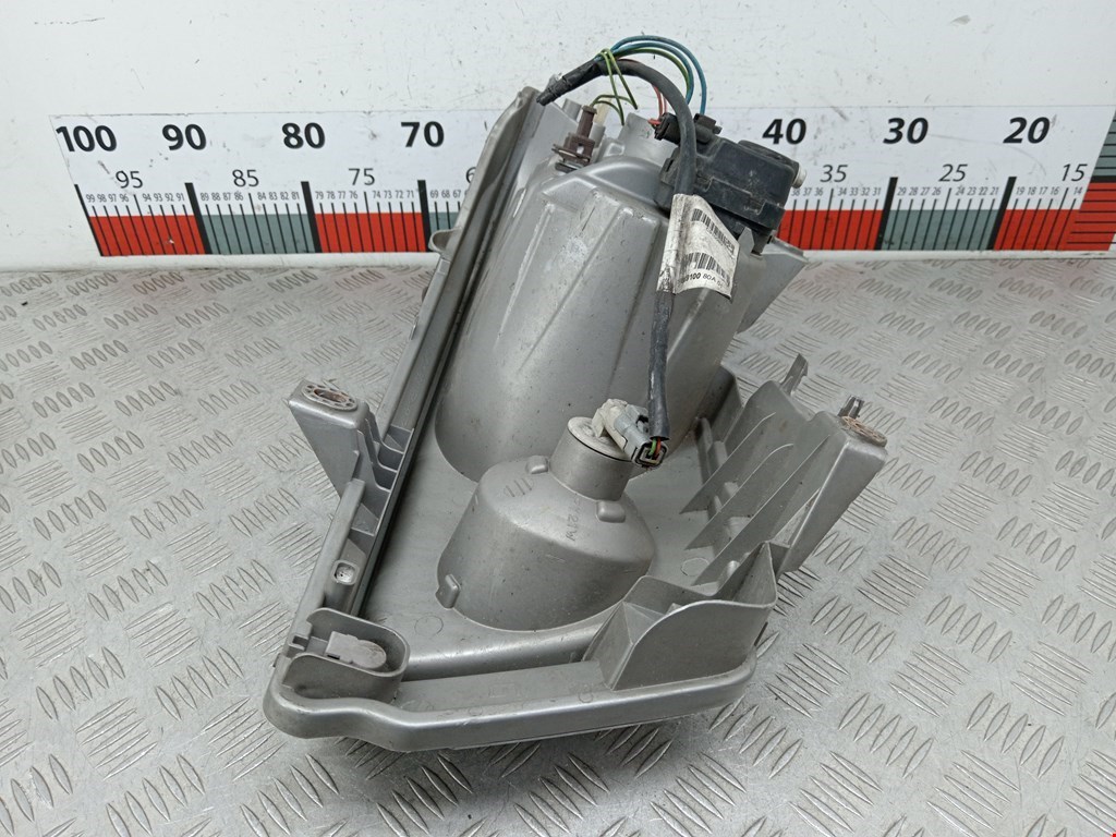 Фара левая CITROEN Jumpy 1994-2006