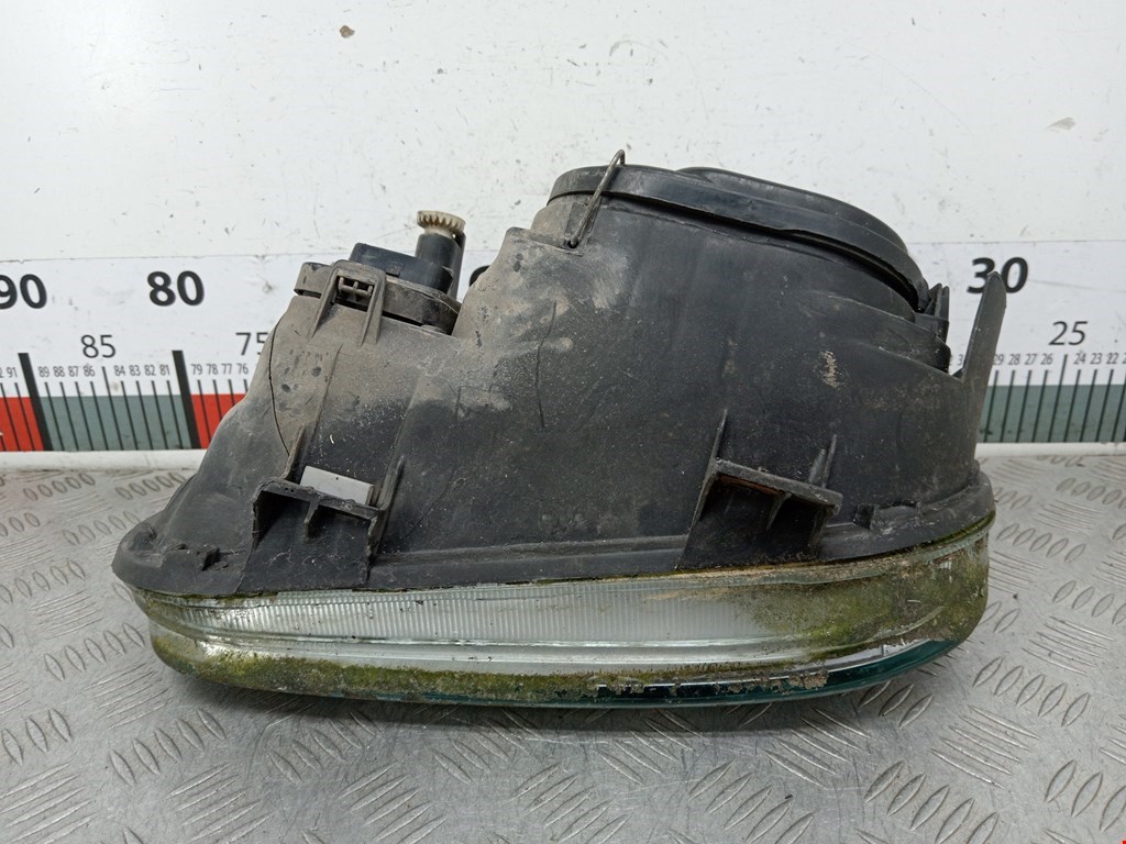 Фара правая VOLKSWAGEN Golf IV 1997-2003