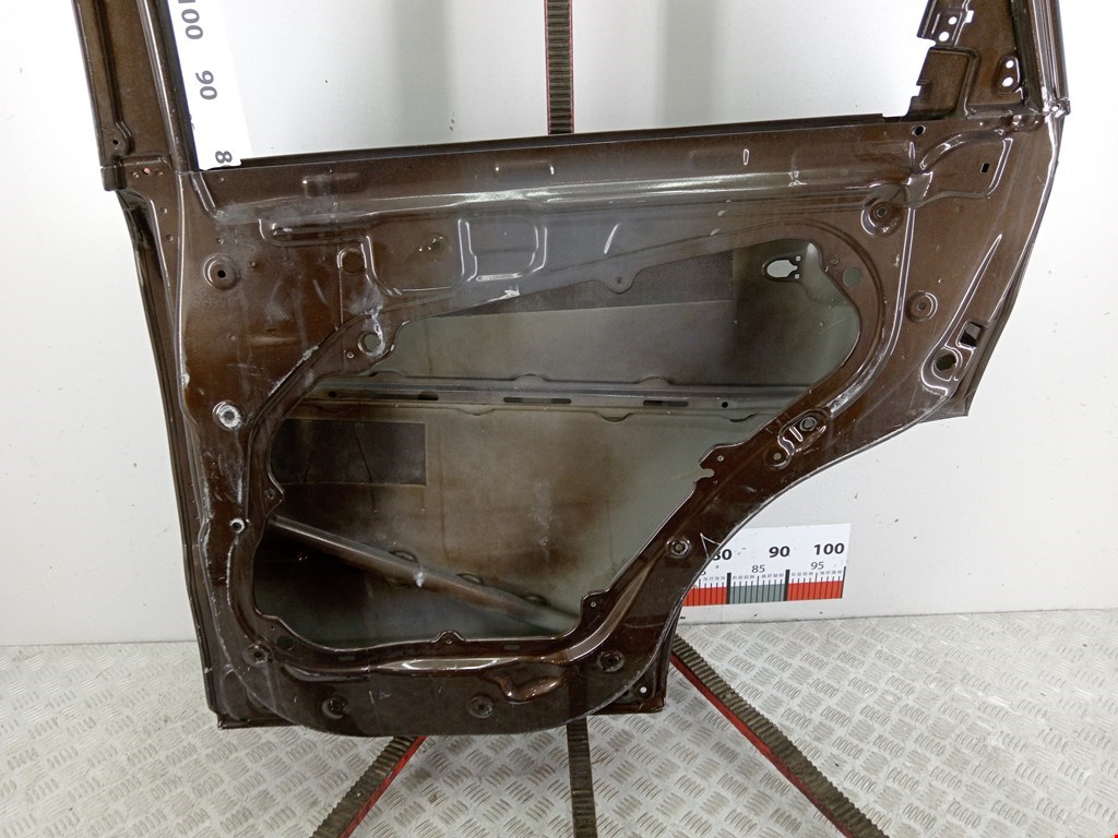 Дверь задняя правая KIA Sorento 2009-2021