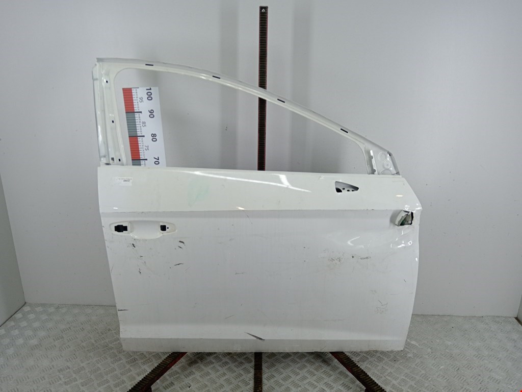 Дверь передняя правая SEAT Leon 2013-2020