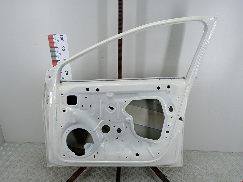 Дверь передняя правая SEAT Leon 2013-2020