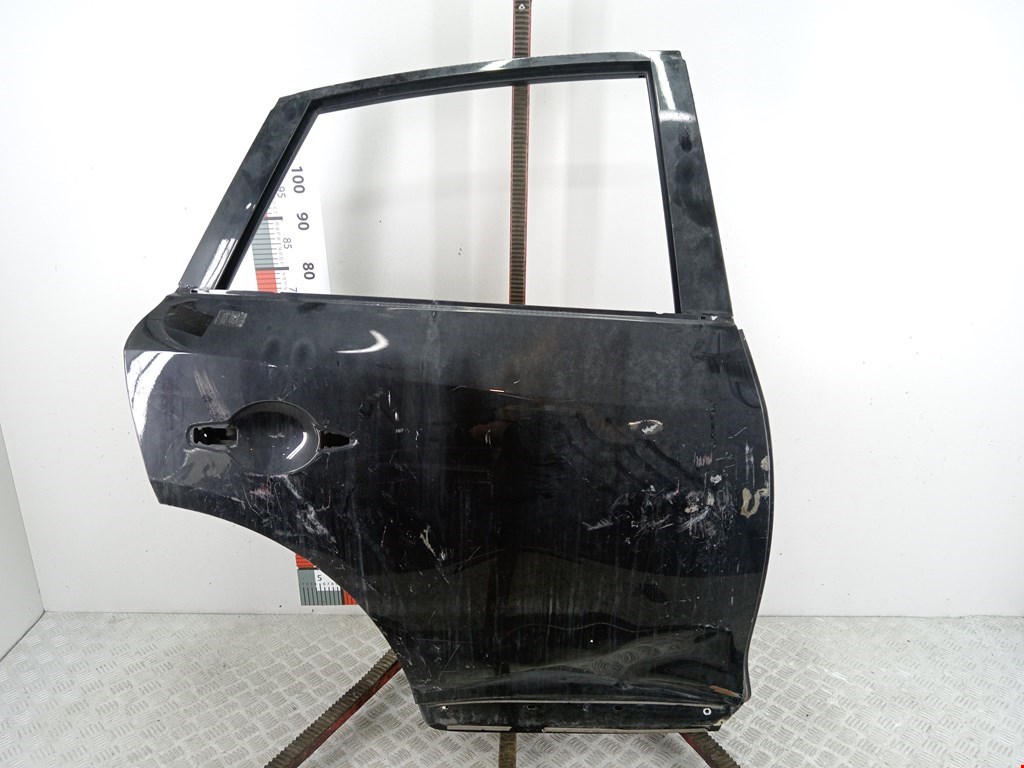 Дверь задняя правая INFINITI QX56/QX80 2004-2010