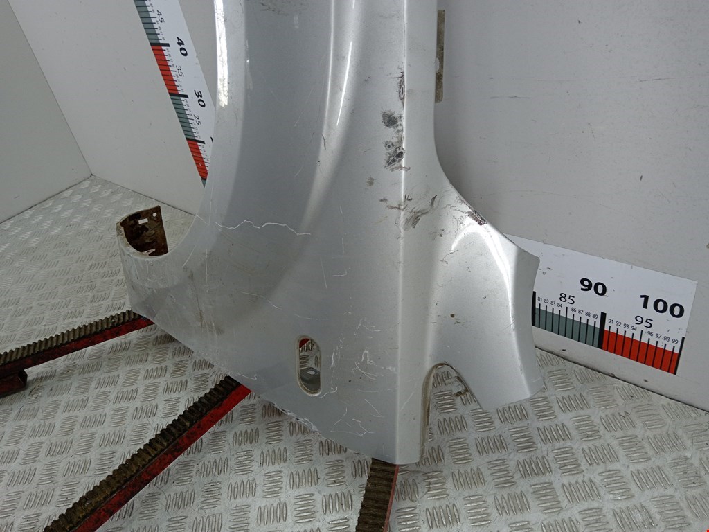 Крыло переднее левое FORD Focus II 2005-2011