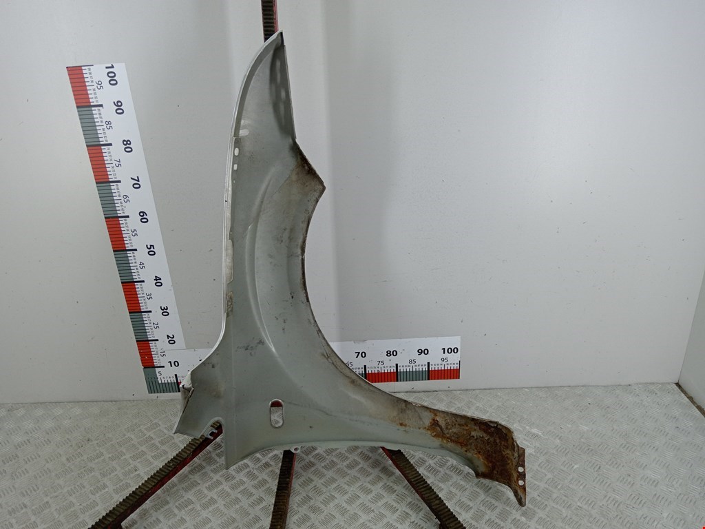 Крыло переднее левое FORD Focus II 2005-2011