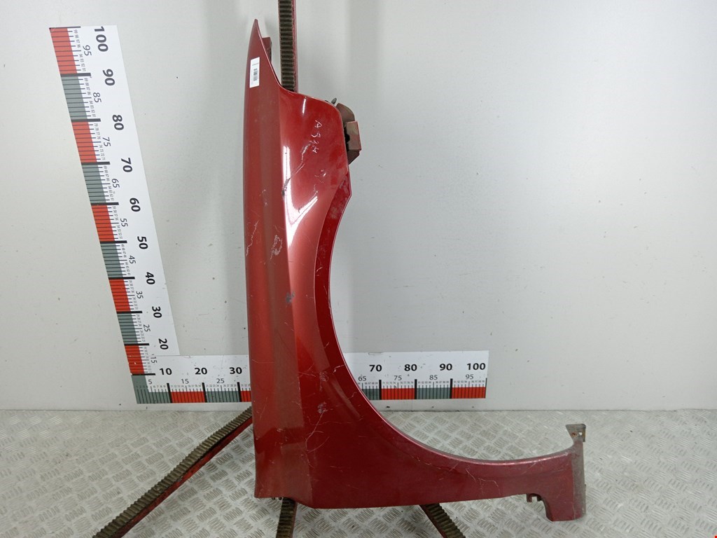 Крыло переднее правое RENAULT Laguna 2001-2007