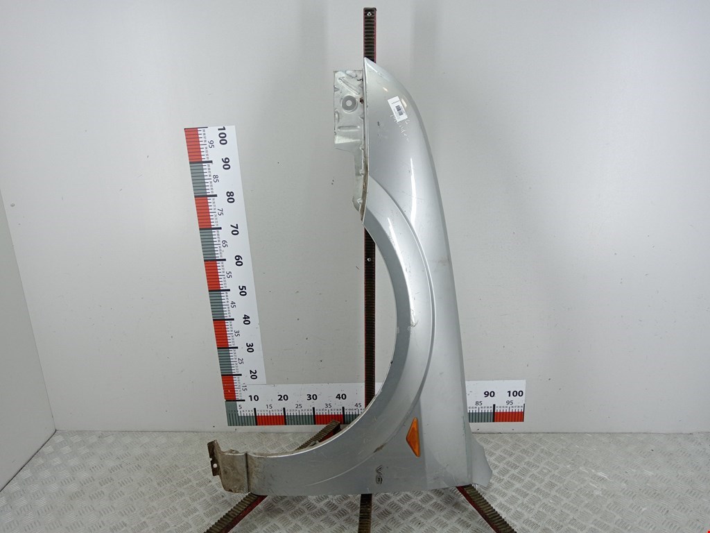 Крыло переднее левое FORD Mondeo III 2000-2007