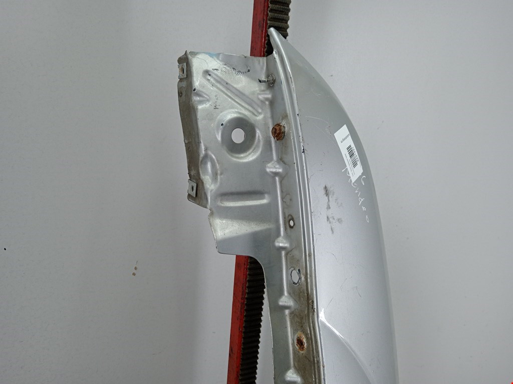 Крыло переднее левое FORD Mondeo III 2000-2007