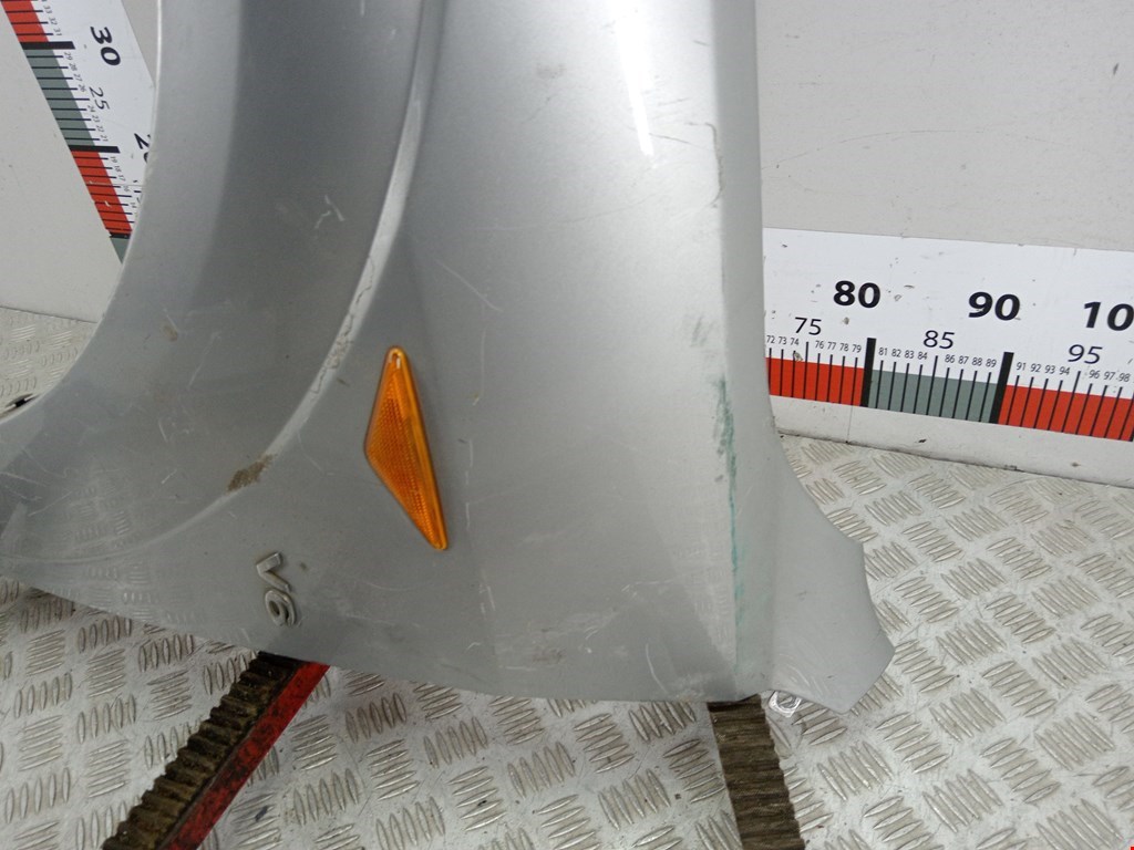 Крыло переднее левое FORD Mondeo III 2000-2007