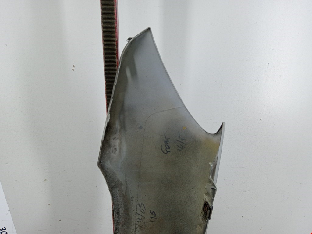 Крыло переднее правое PEUGEOT 307 2001-2008