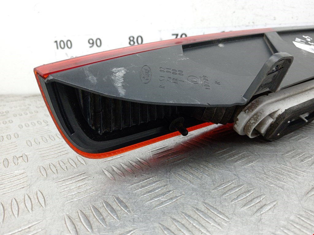 Фонарь задний правый FORD Focus II 2005-2011