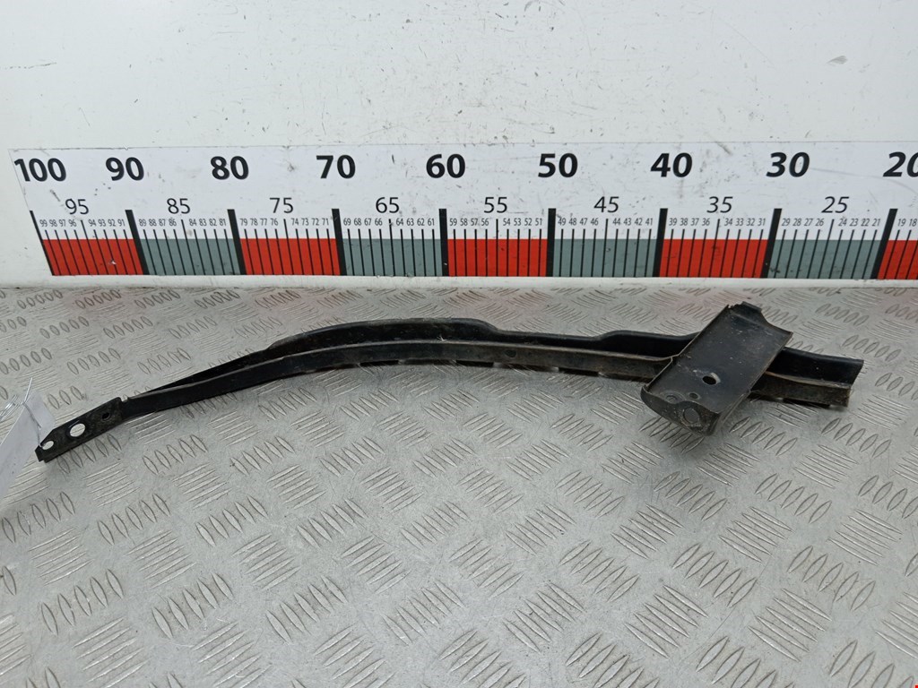 Кронштейн переднего бампера правый HONDA Accord VII 2002-2007